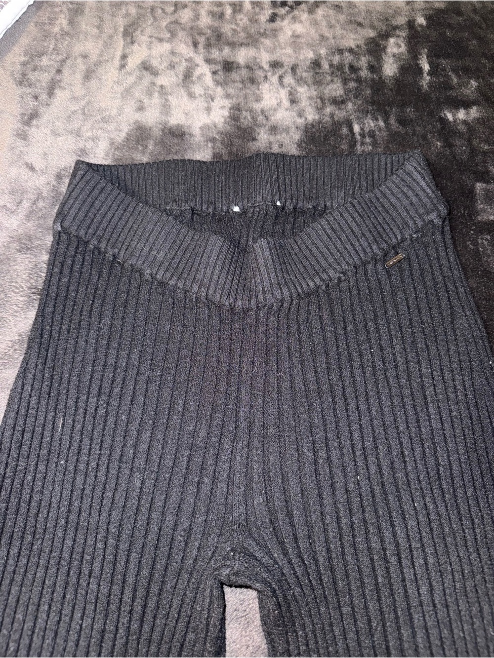 Savage X Fenty Black Ribbed Wide-Leg Pants and cowl neck sweater matching set - Picture 4 of 13